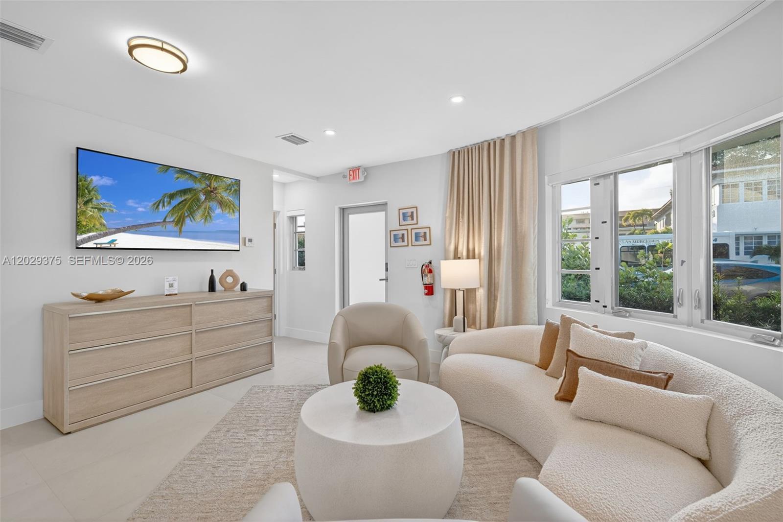 HAYNSWORTH BEACH SUB - Residential Income