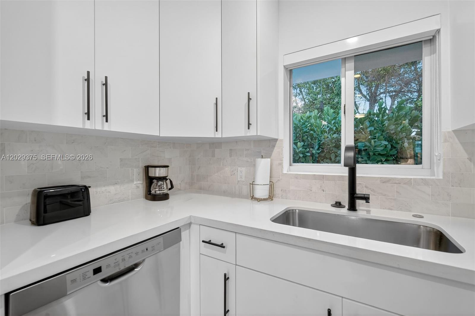 HAYNSWORTH BEACH SUB - Residential Income
