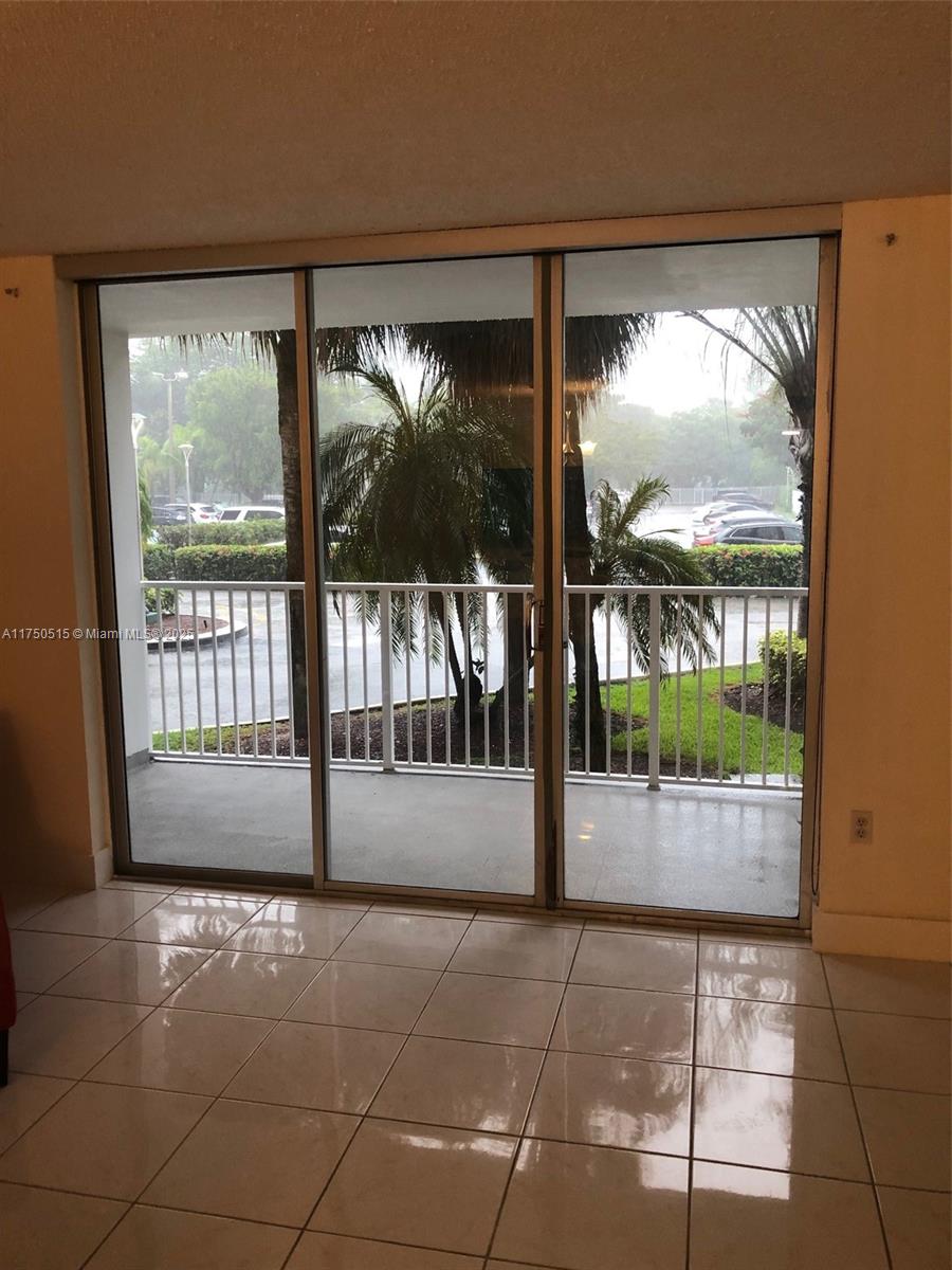 ADMIRALS PORT CONDO WEST - Residential Lease