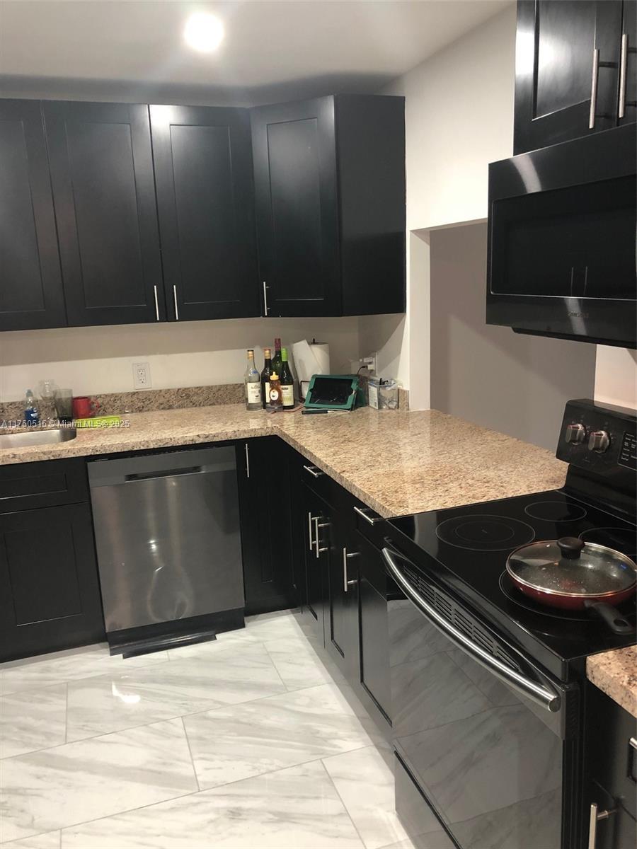 ADMIRALS PORT CONDO WEST - Residential Lease