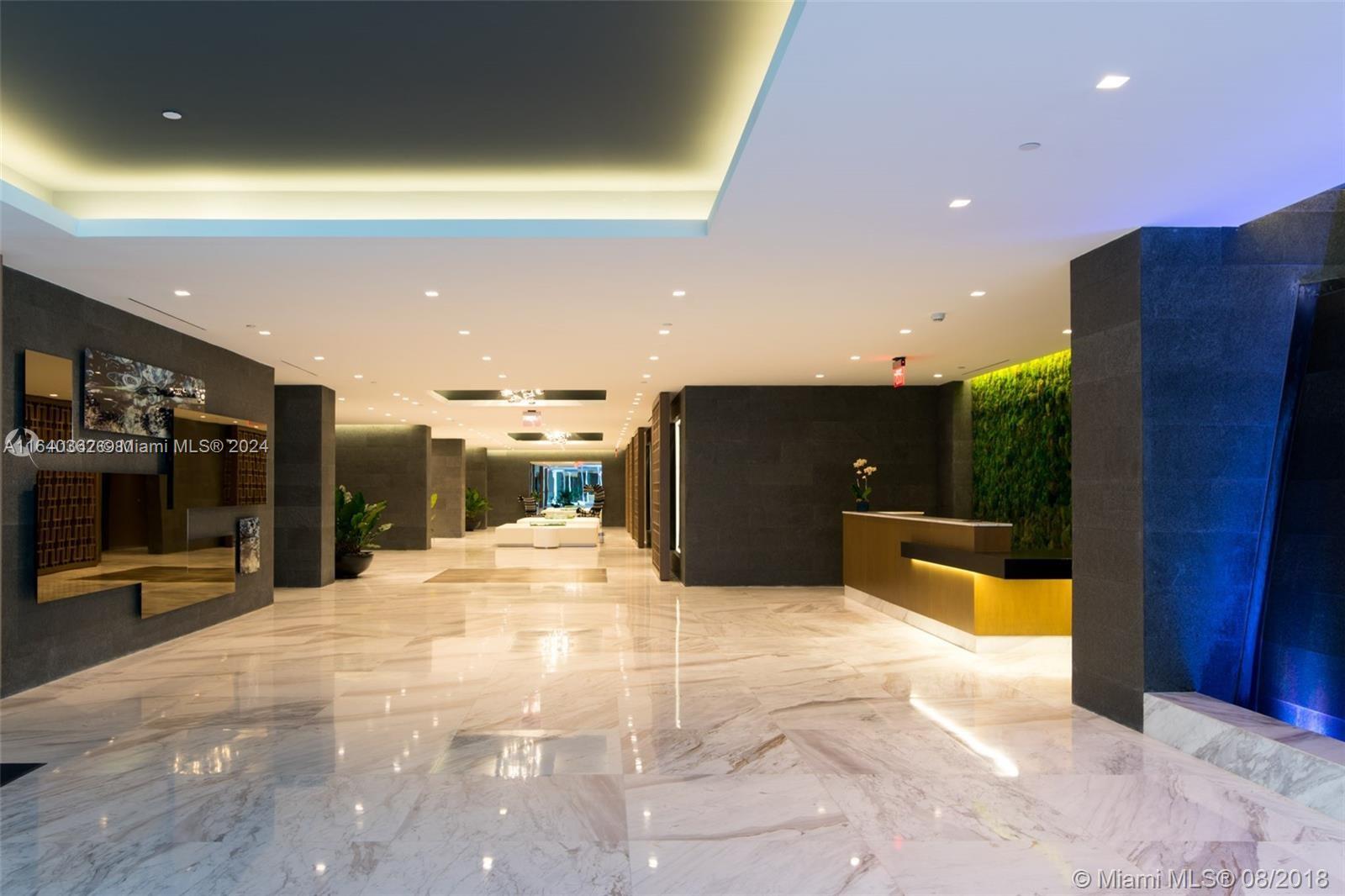400 SUNNY ISLES CONDO EAST - Residential
