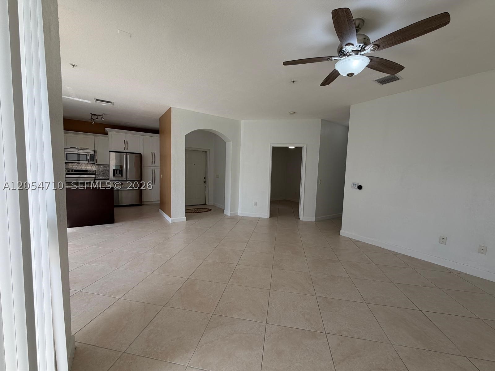 COURTYARDS FOUR CONDO - Residential