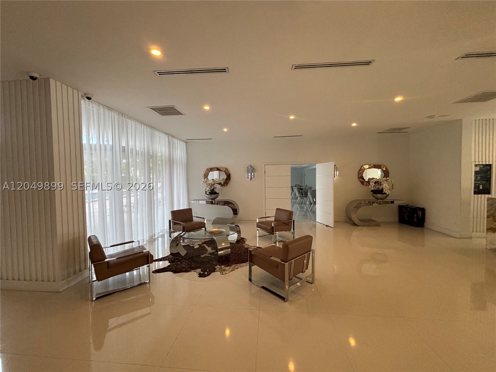 OCEAN PARK CONDO - Residential Lease