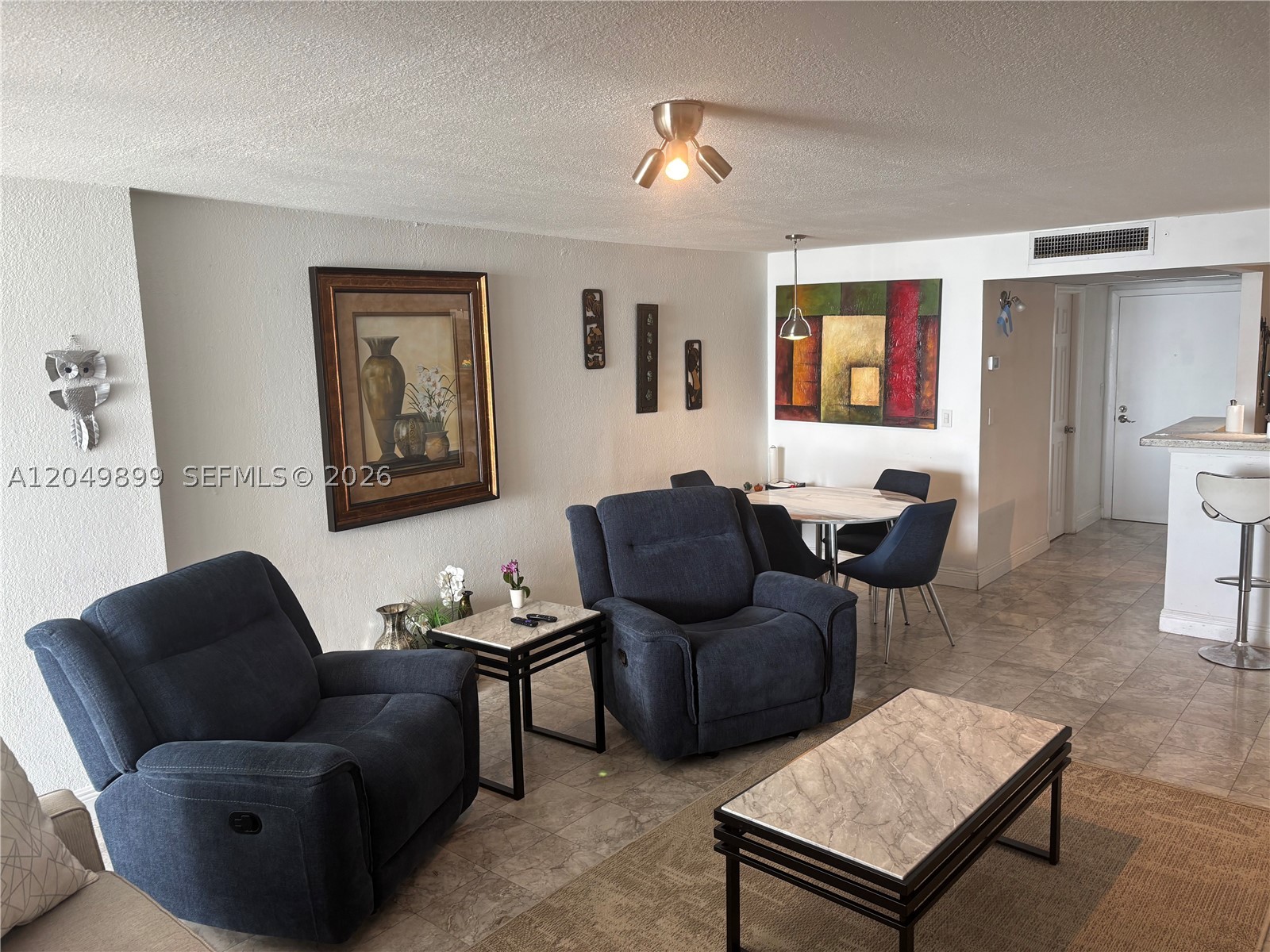 OCEAN PARK CONDO - Residential Lease