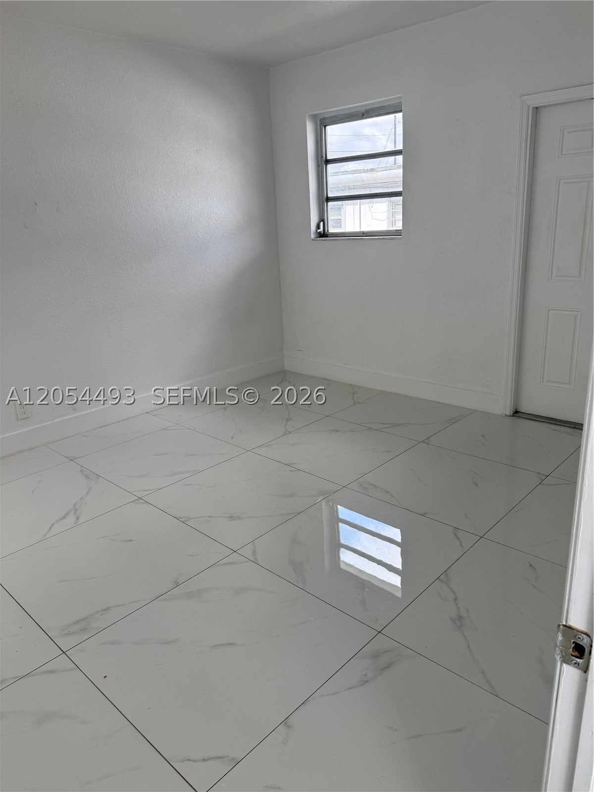 PINEHURST VILLA 2ND ADDN - Residential Lease