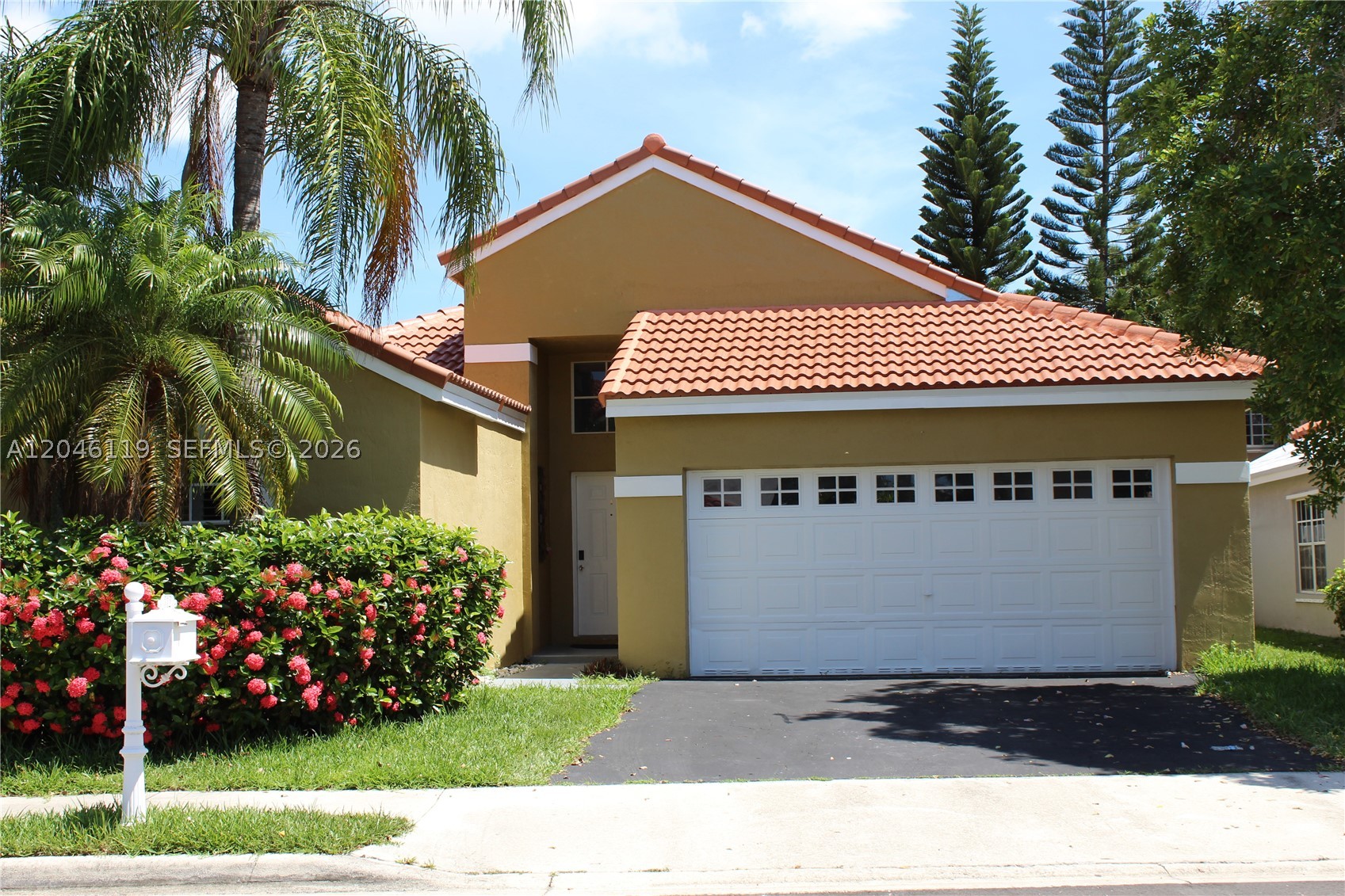 SECTOR 5 - - Residential Lease
