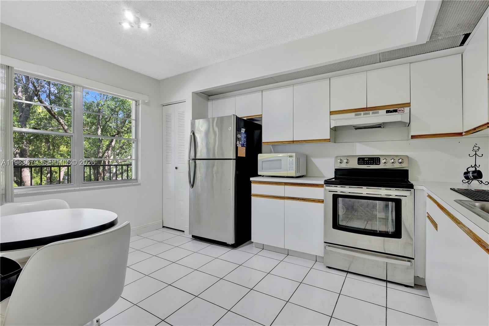 BUCKINGHAM EAST AT CENTUR - Residential