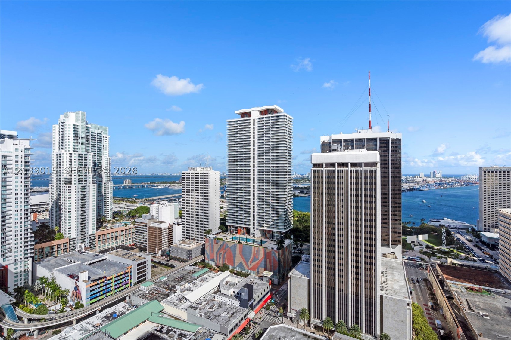 CENTRO CONDO - Residential