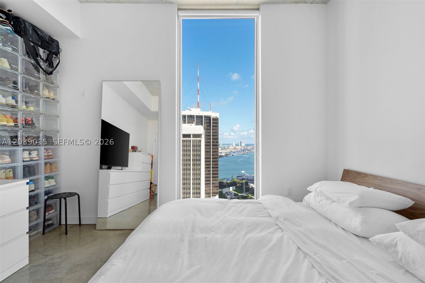 CENTRO CONDO - Residential