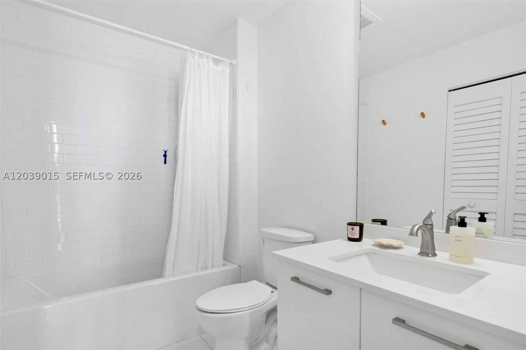 CENTRO CONDO - Residential