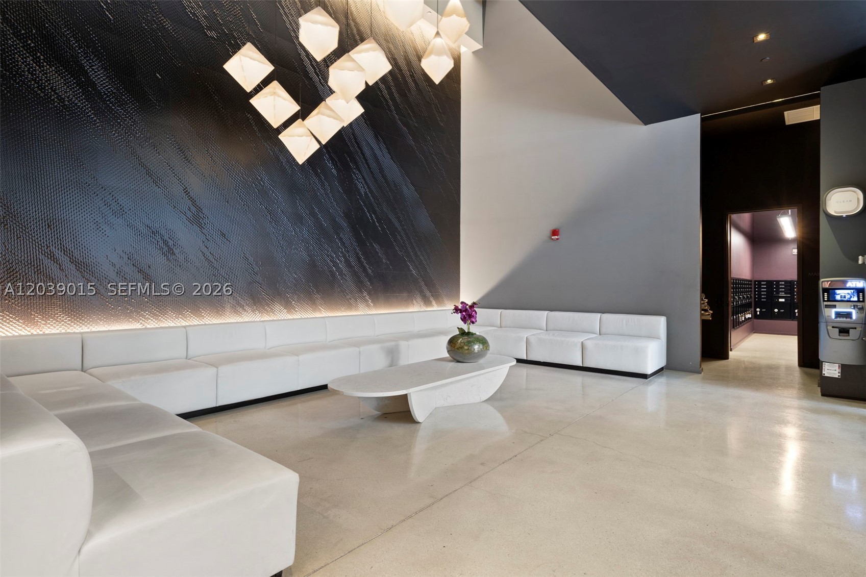 CENTRO CONDO - Residential