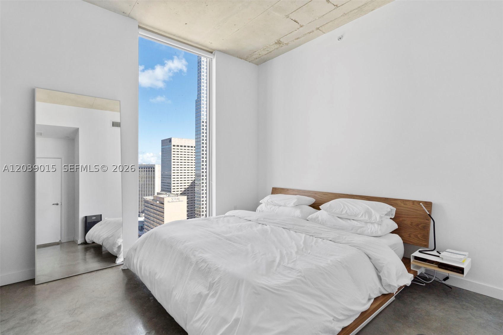 CENTRO CONDO - Residential