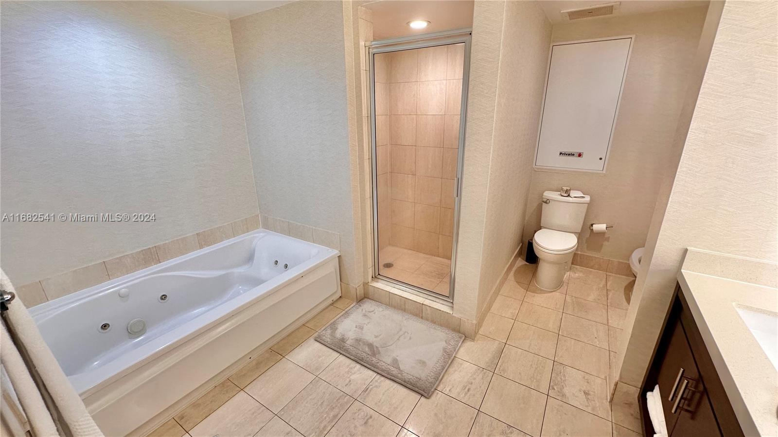 OCEAN POINT BEACH CLUB CO - Residential Lease