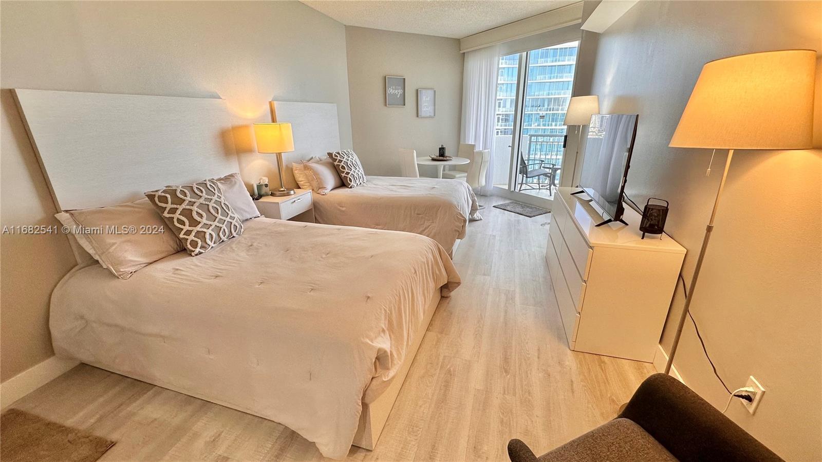 OCEAN POINT BEACH CLUB CO - Residential Lease