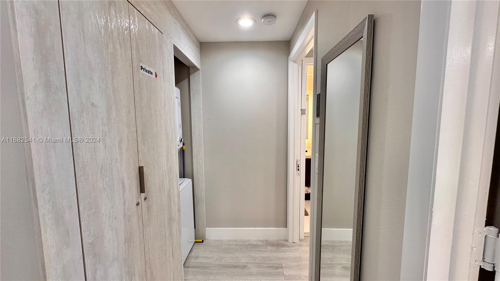 OCEAN POINT BEACH CLUB CO - Residential Lease