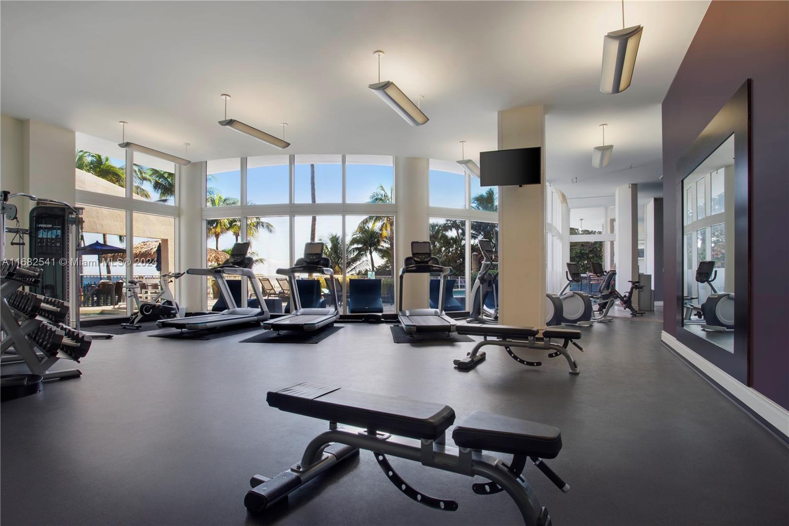 OCEAN POINT BEACH CLUB CO - Residential Lease