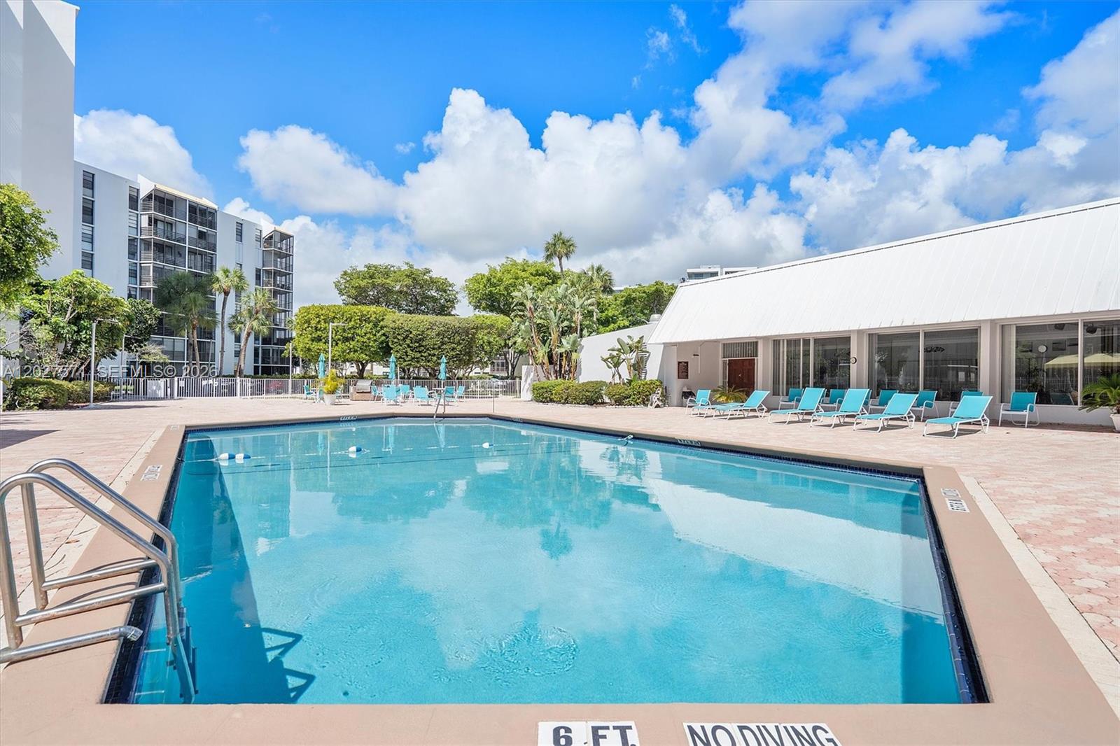 BISCAYA IV CONDO - Residential