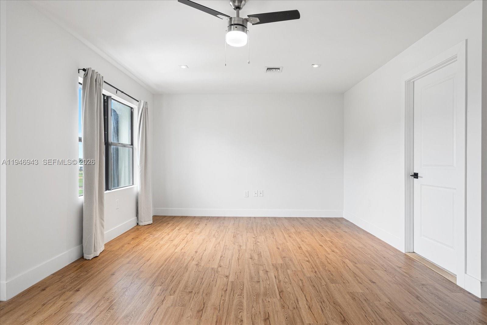 WOODLAWN - Residential