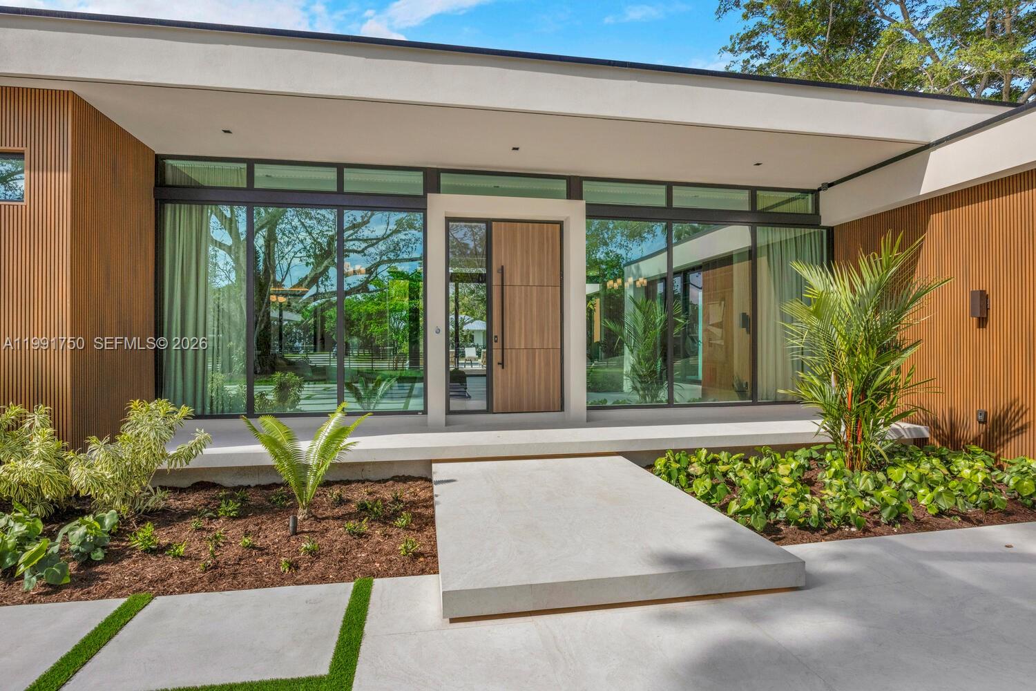 SUNILAND ESTATES 1ST ADDN - Residential