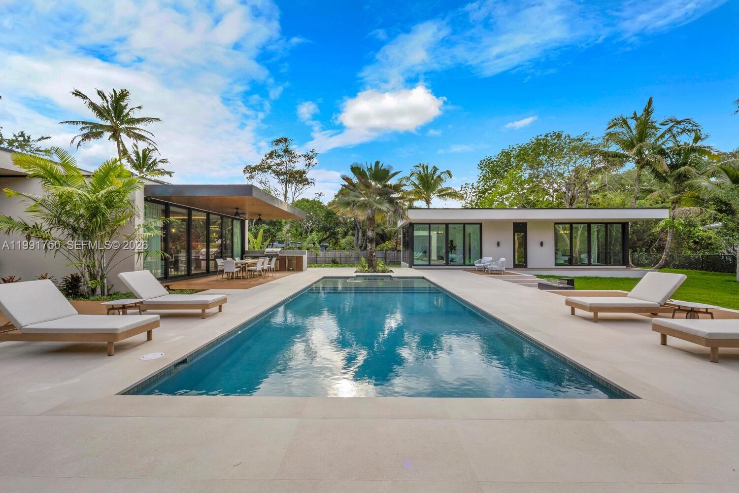 SUNILAND ESTATES 1ST ADDN - Residential