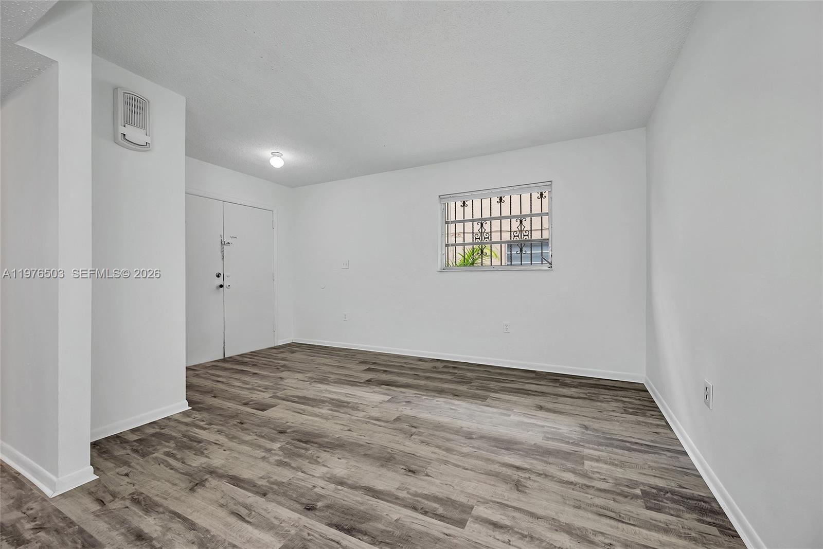 HAZEL PARK - Residential Lease