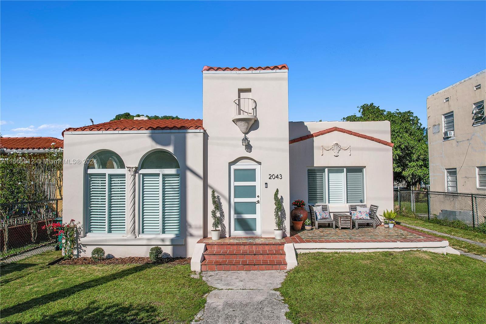 WEST SHENANDOAH - Residential