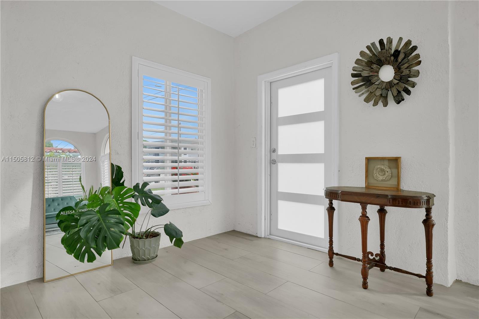 WEST SHENANDOAH - Residential