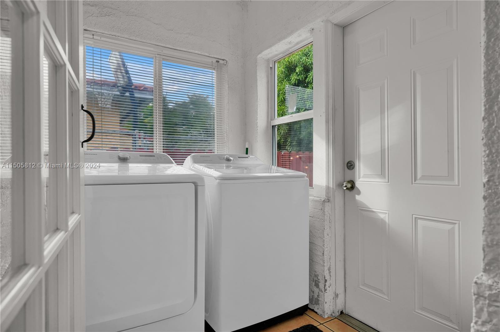 WEST SHENANDOAH - Residential