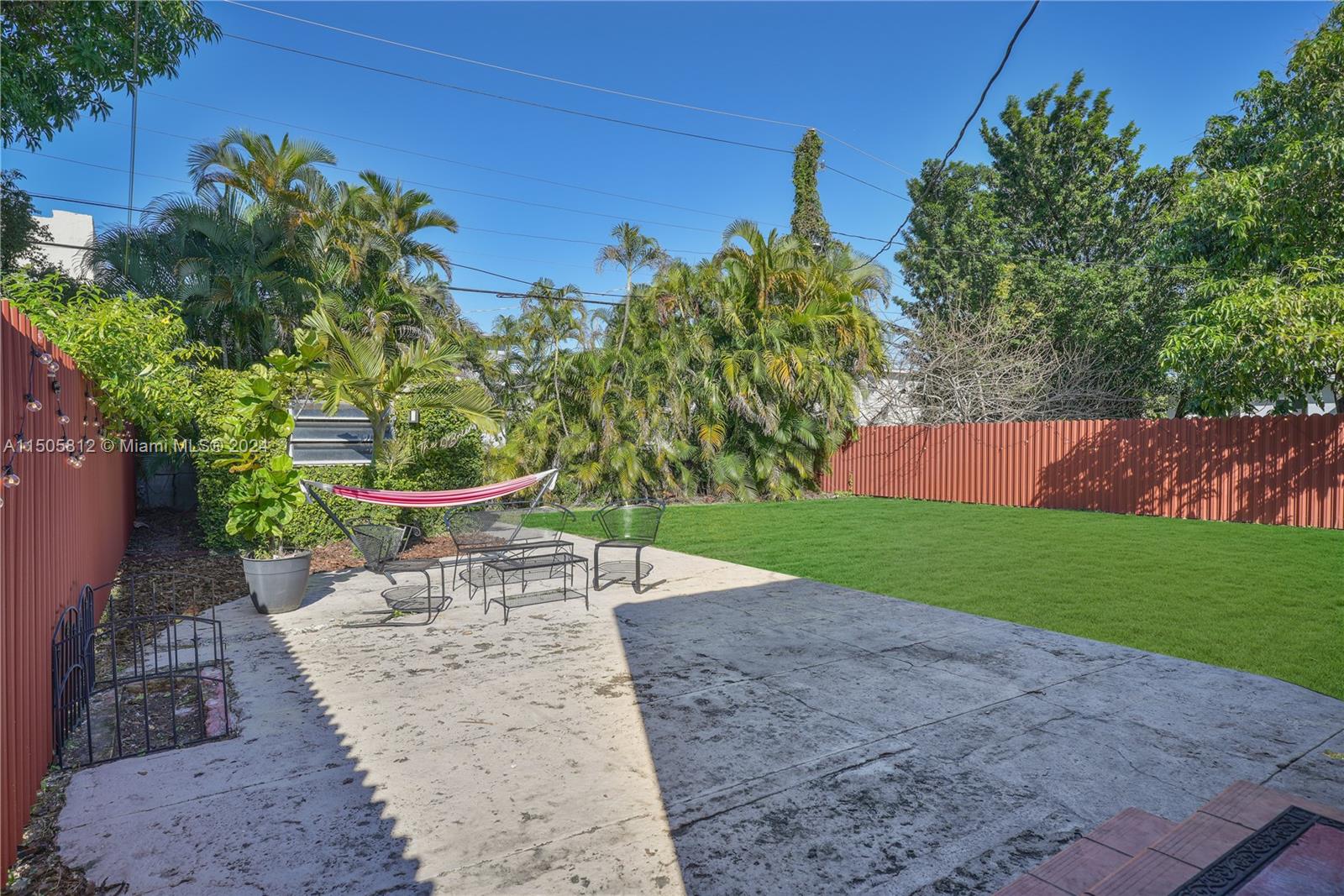 WEST SHENANDOAH - Residential