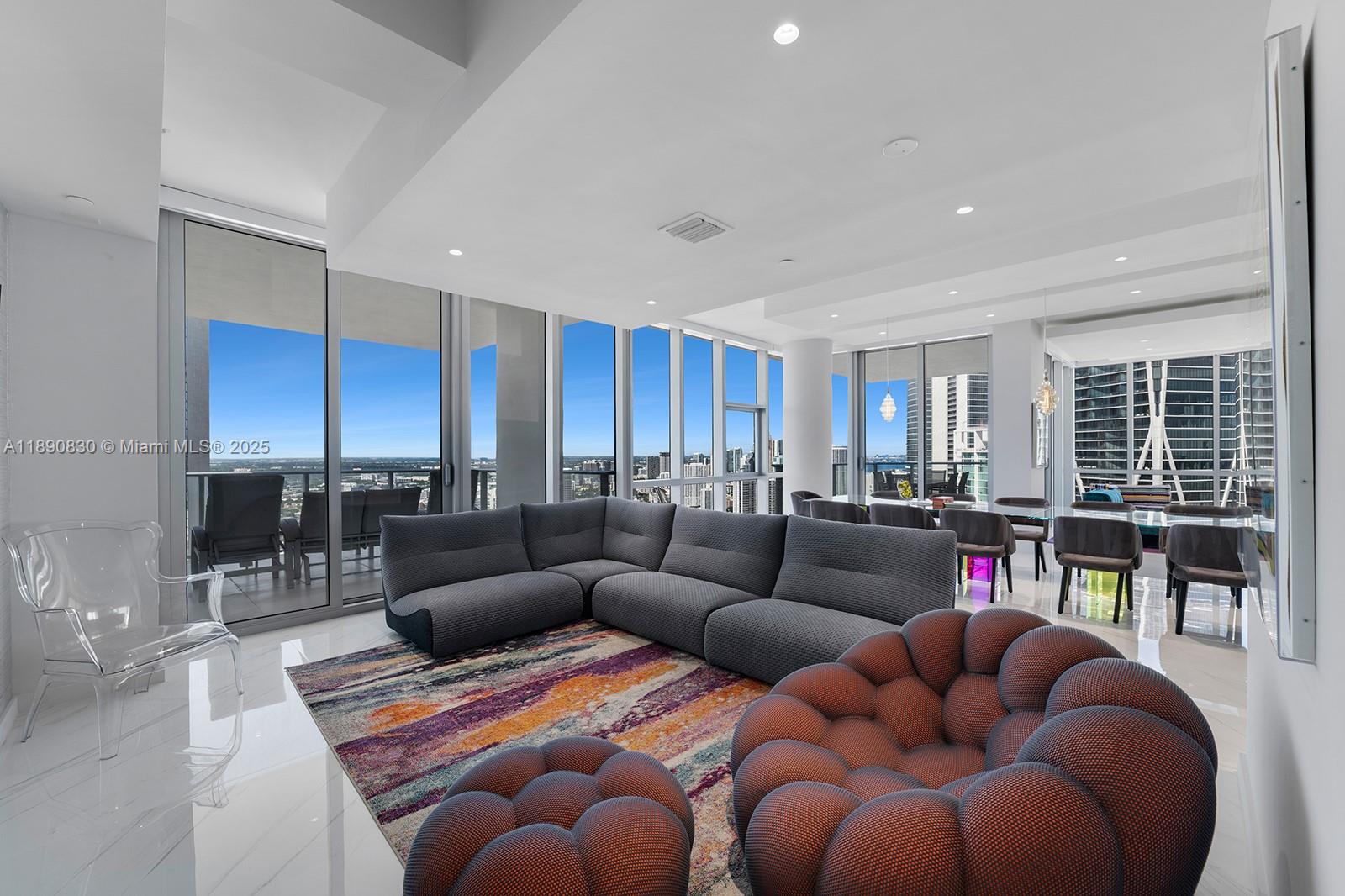 PARAMOUNT MIAMI WORLDCENT - Residential