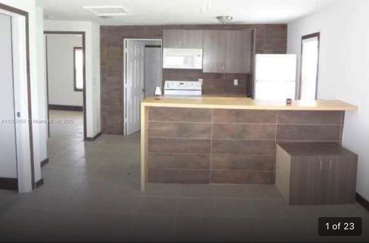 FIRST ADD TO TUSKEGEE PAR - Residential