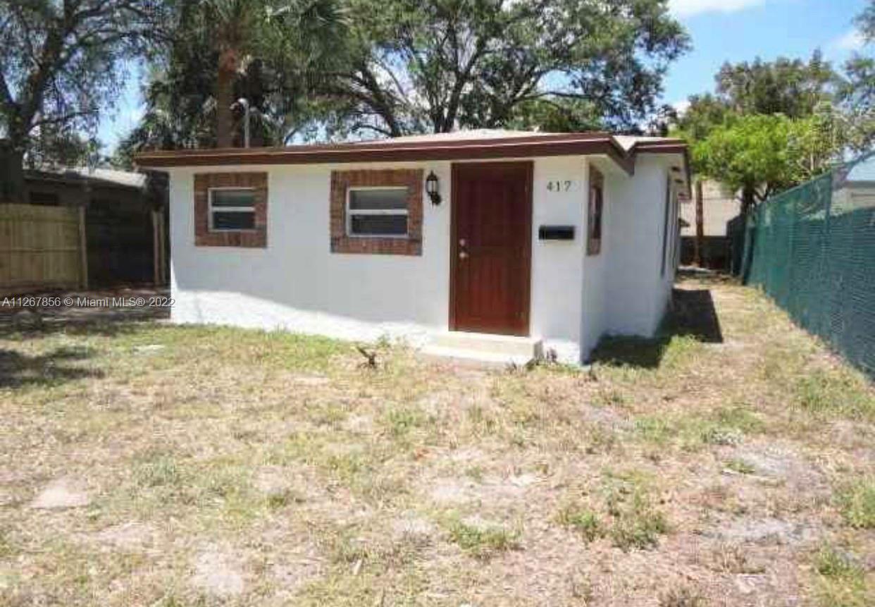 BEAUTIFUL 3BED ,1BATH IN A LOVELY BRICK HOUSE..  RENTED FOR 1,550 US MONTH WITH SECT 8 ENJOY YOUR INCOME WITH CERO PROBLEMS .. EXCELLENT TENANT IN PLACE.....
