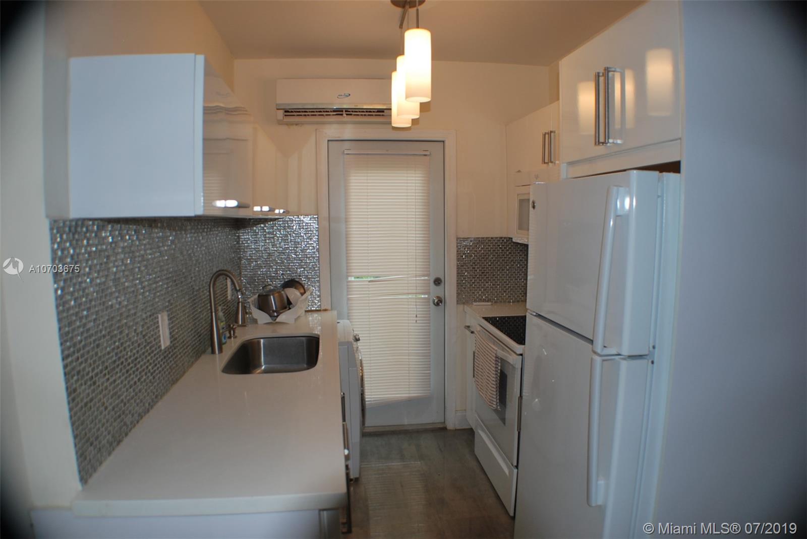 LIBERTY HOUSE CONDOMINIUM - Residential Lease