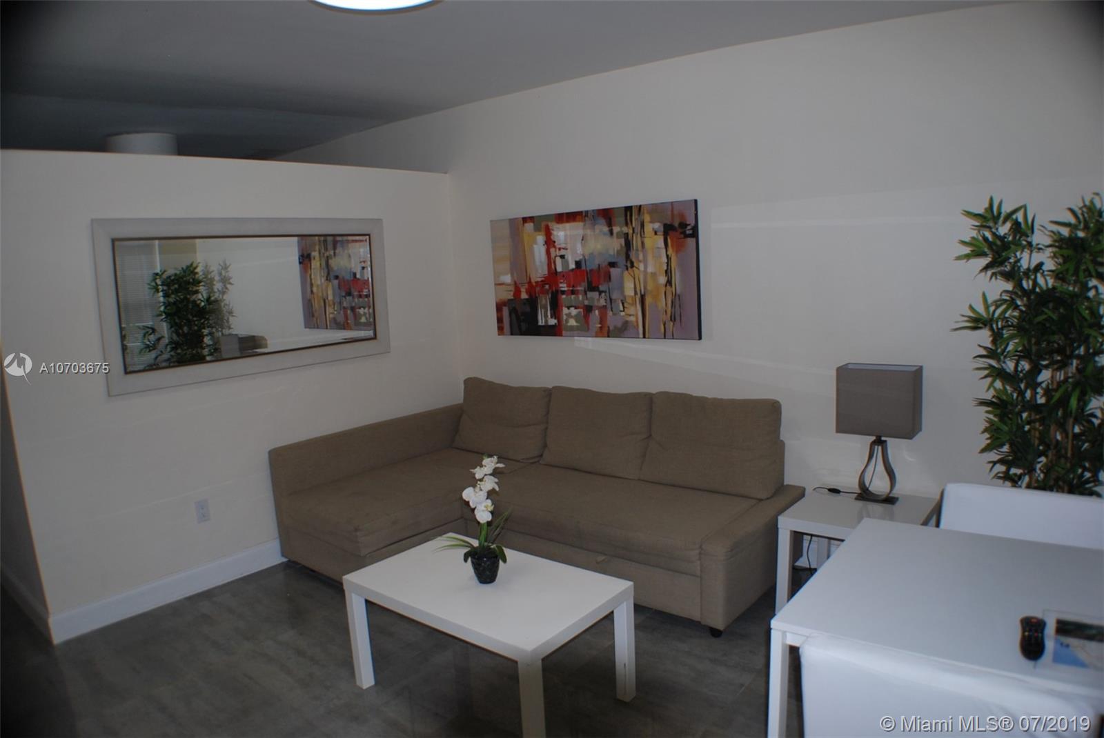 LIBERTY HOUSE CONDOMINIUM - Residential Lease