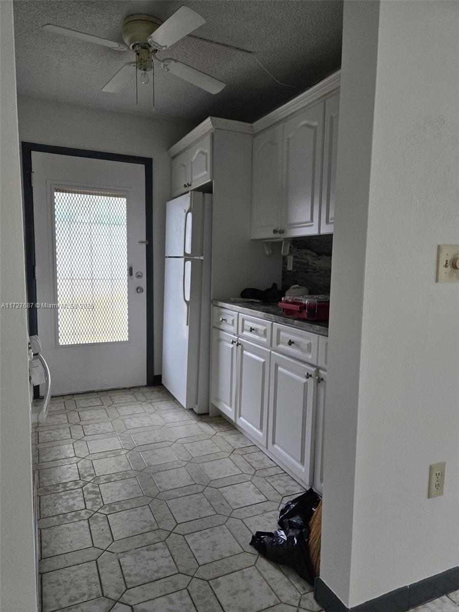 RO-MONT SOUTH CONDO E - Residential