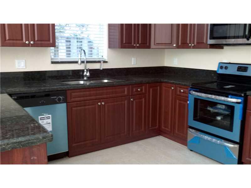 LAKES BY THE BAY SEC 8 - Residential