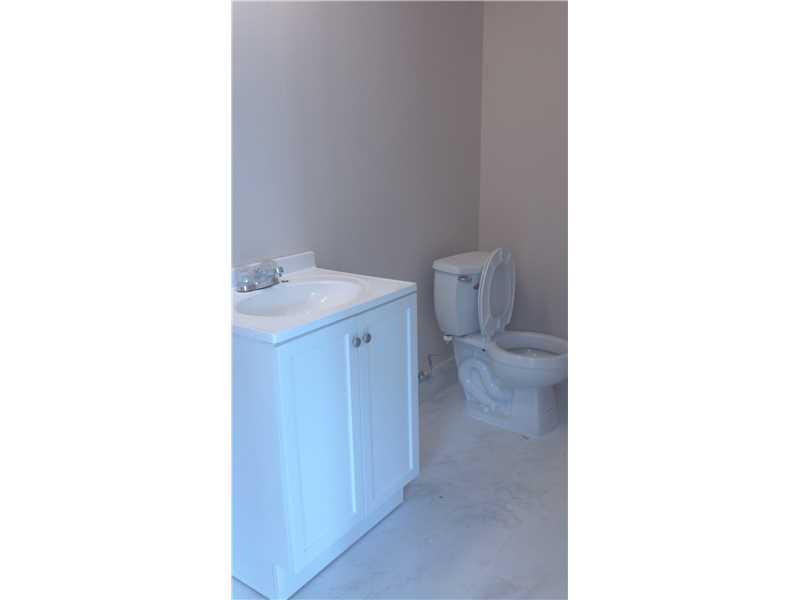 LAKES BY THE BAY SEC 8 - Residential