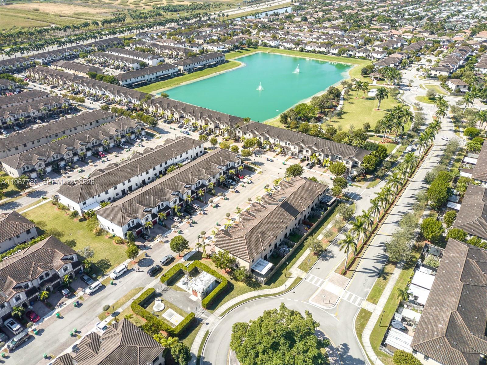 COCO PALM ESTATES - Residential