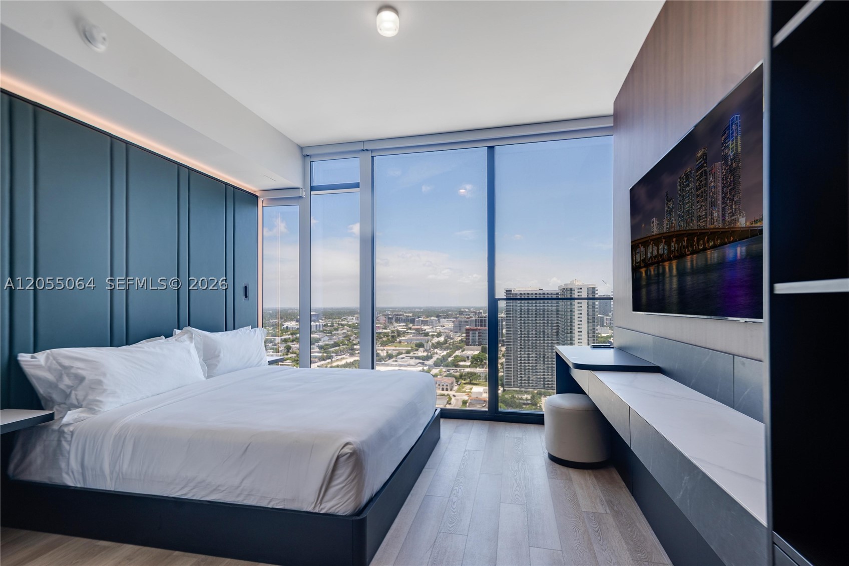 MIAMI NORTH - Residential Lease