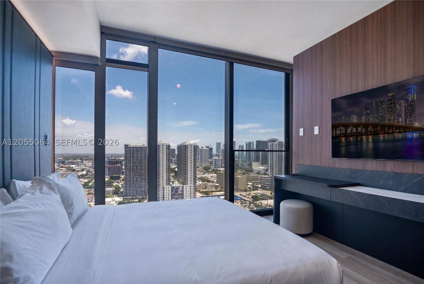 MIAMI NORTH - Residential Lease