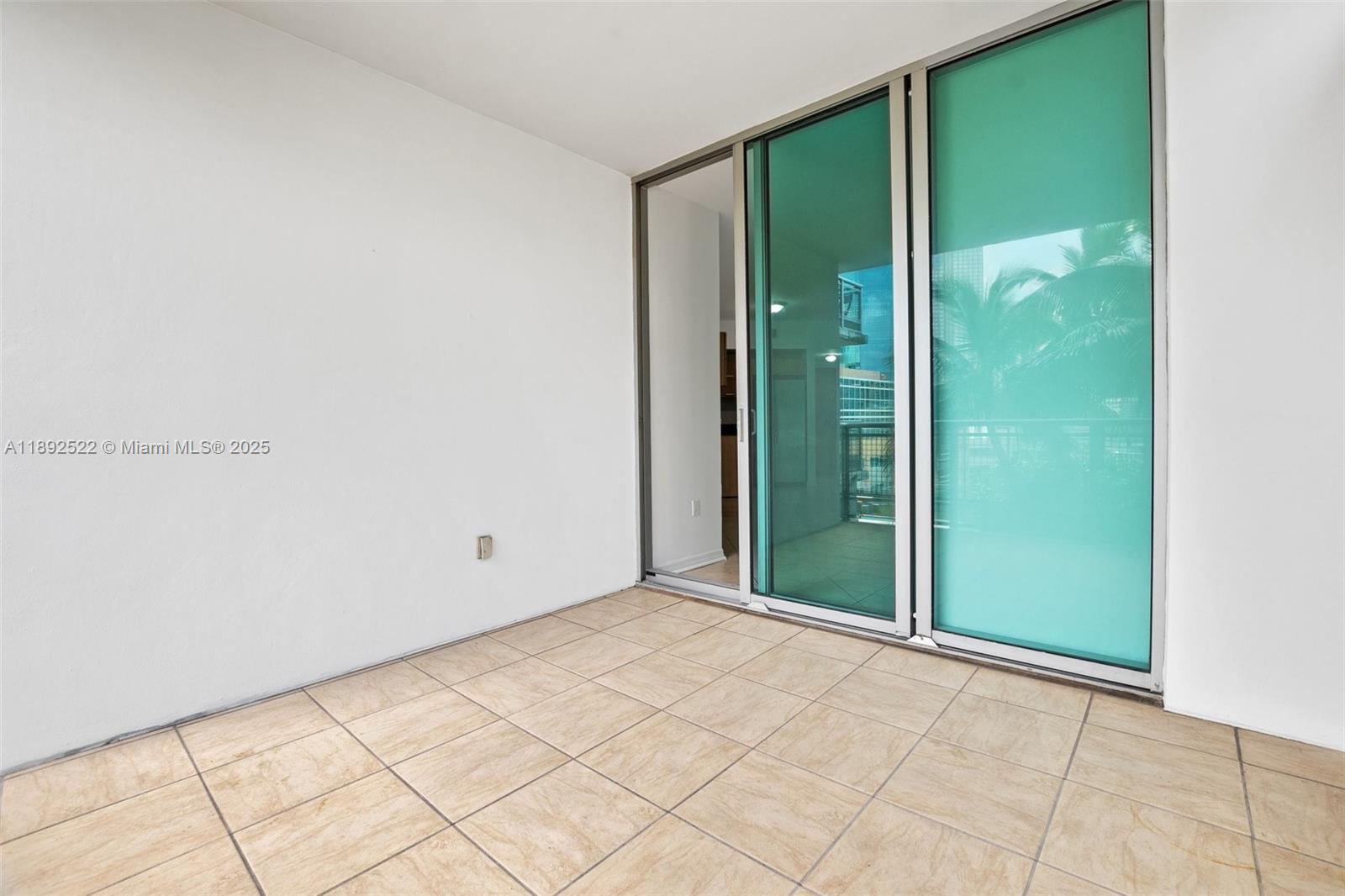 Wind Condo - Residential Lease