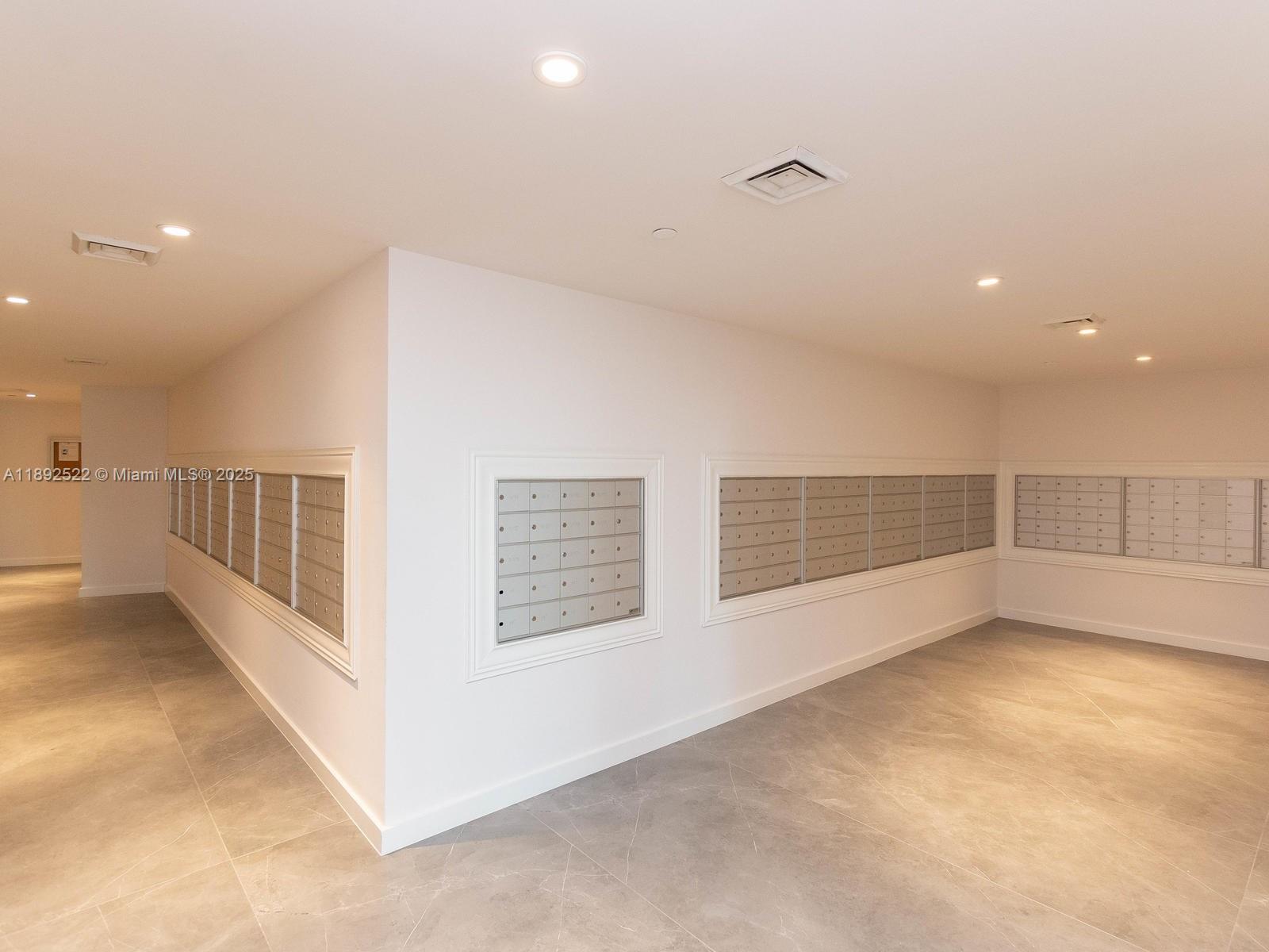 Wind Condo - Residential Lease