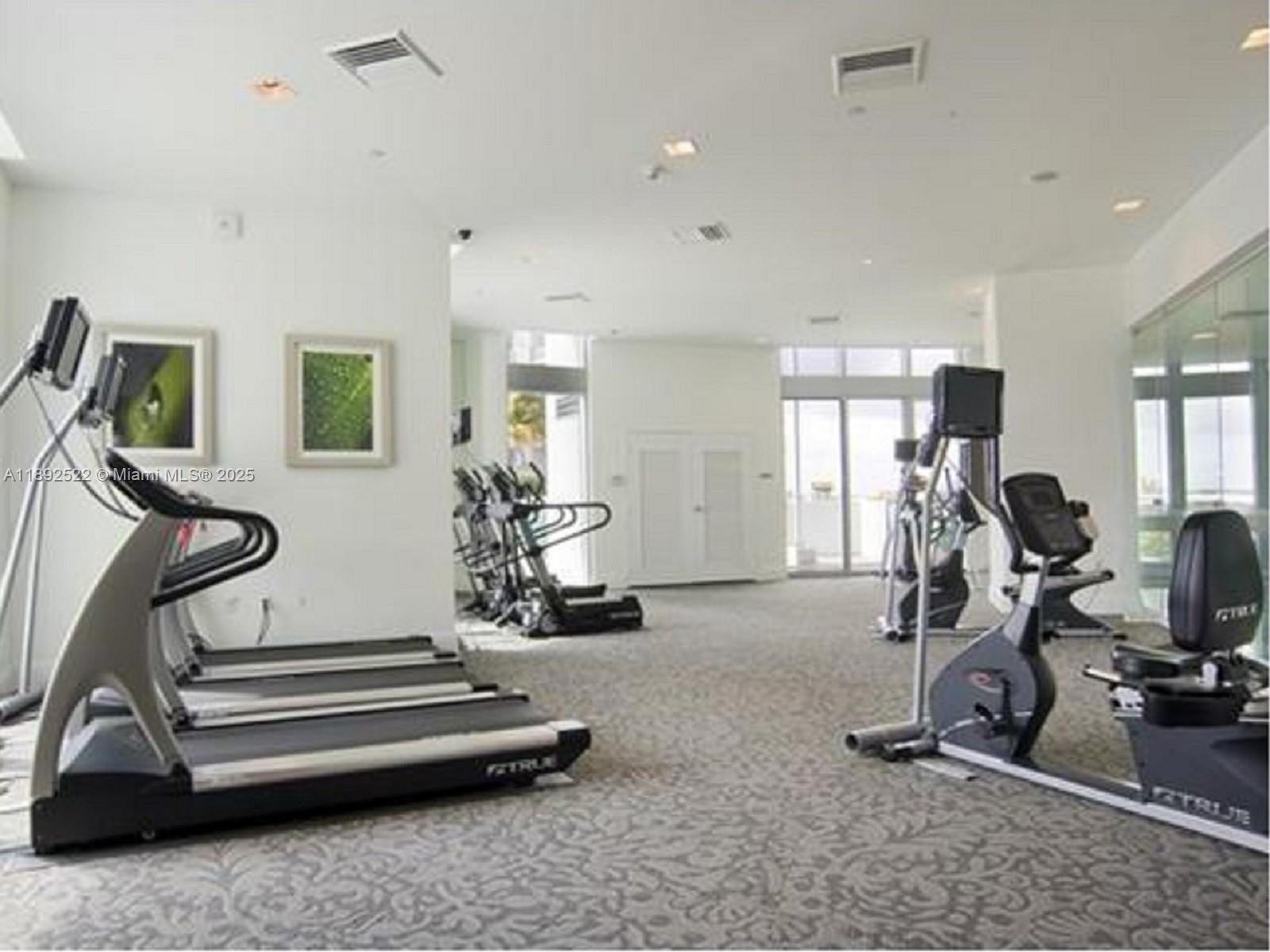 Wind Condo - Residential Lease