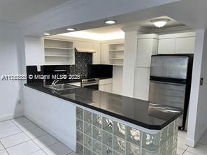 OCEAN PARK CONDO - Residential