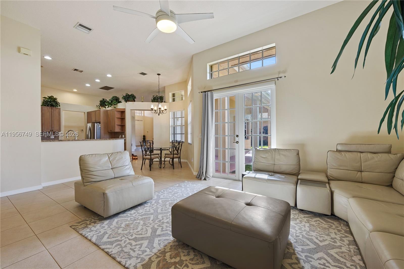 LAGO PLANTATION - Residential