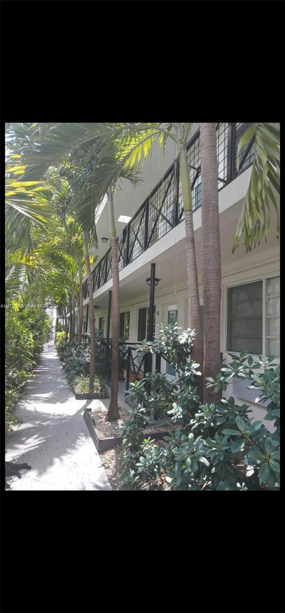 7315 BYRON AVE CONDO - Residential Lease