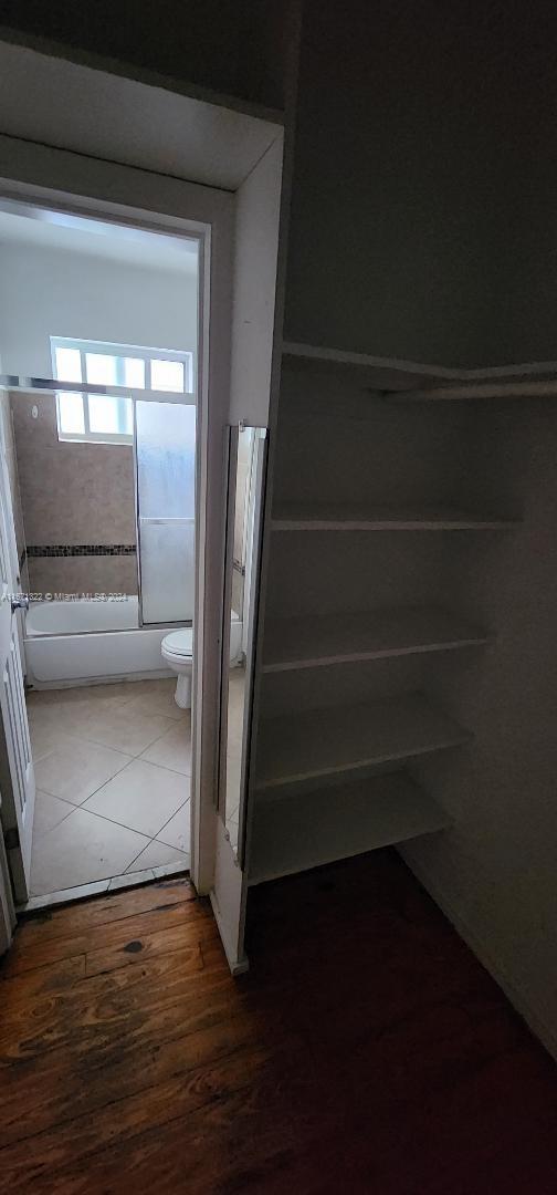 7315 BYRON AVE CONDO - Residential Lease