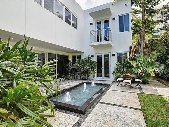 VICTOR HEIGHTS - Residential Lease