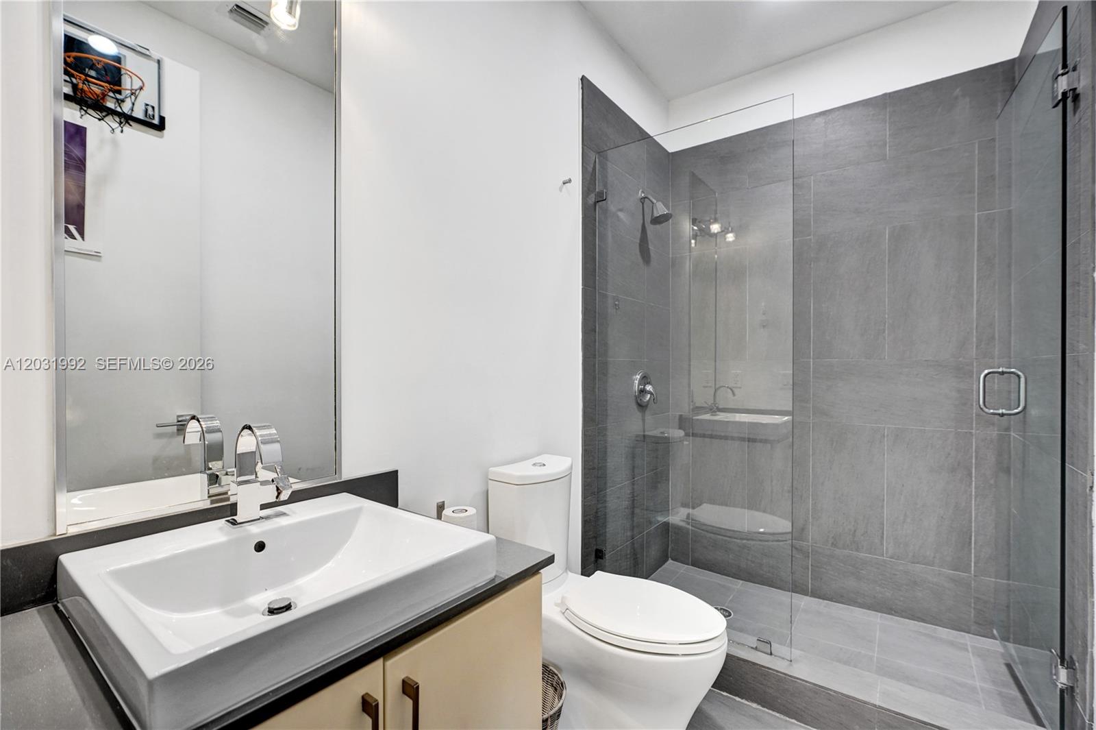 VICTOR HEIGHTS - Residential Lease