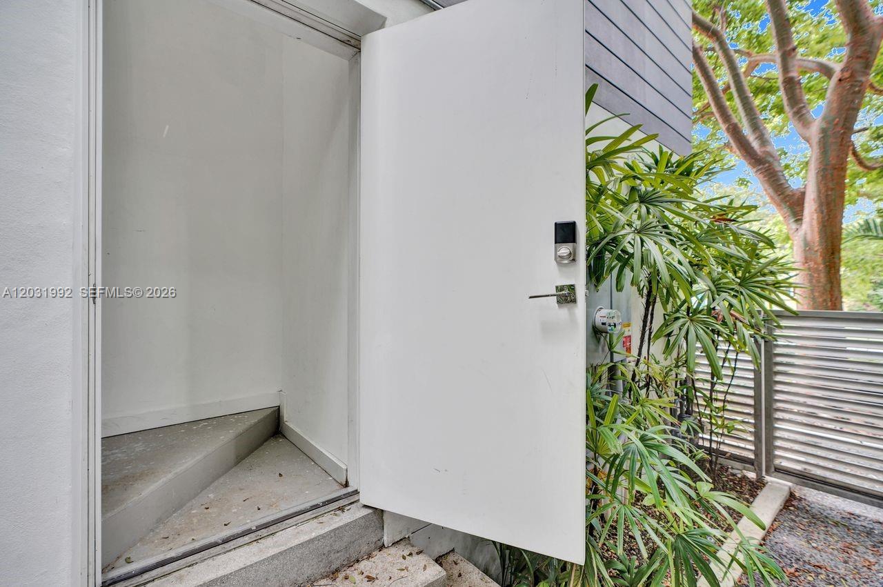 VICTOR HEIGHTS - Residential Lease